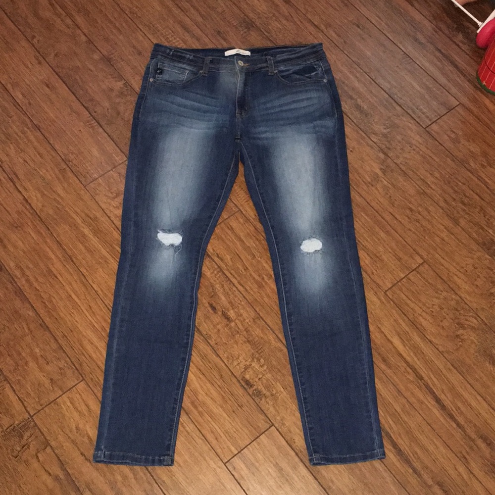 Brand new-Size 15/31 KanCan Jeans